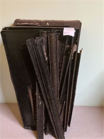 Black Metal Shelf (Disassembled)