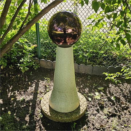 Gazing Ball & Pedestal