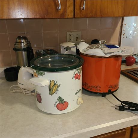 Small Kitchen Appliances: Crock Pots / Toaster / Can Opener & More