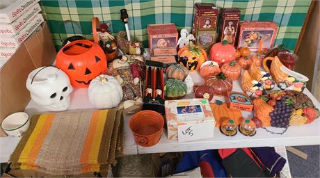 Mixed Fall/Halloween Lot:Pumpkins/Figurines/Candles & More
