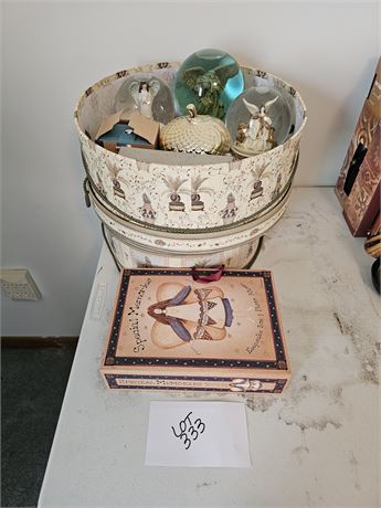 Mixed Decor- Snow Globes, Hat Boxes & More