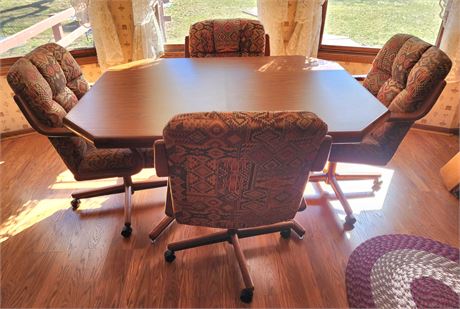 Dinette Set with 4 Chairs, Leaf