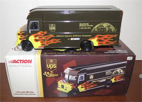 UPS 1:32 Van "Race The Truck"