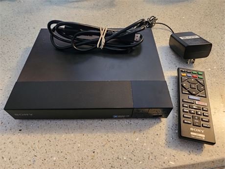 SONY Blu-Ray Player w/Remote & HDMI Cord