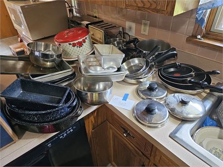 Mixed Pots / Pans & Baking Lot:Black Enamel/Norrisware/Revere/T-Fal & More