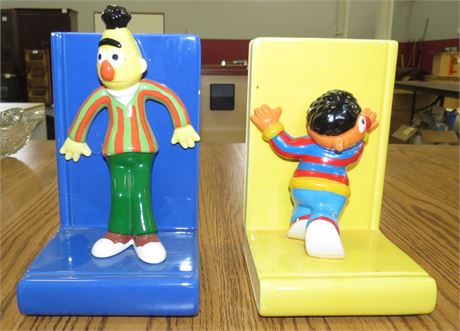 Sesame Street Bert, Ernie Book Ends