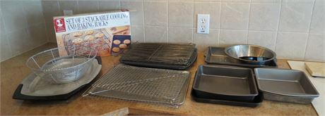 Cookie Cooling Racks, Pans