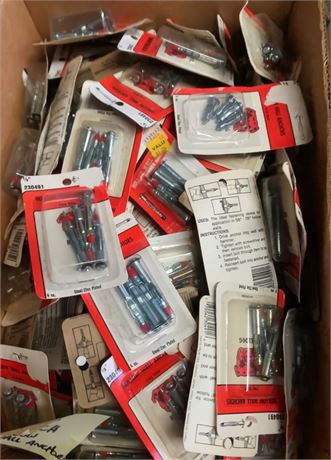 Hollow-Wall Drywall Anchor Hardware Lot