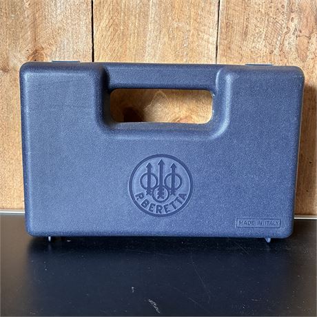 Beretta Hard Plastic Hand Gun Case with 9mm Magazine