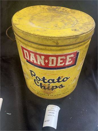 Vintage Dan Dee Potato Chip Advertising Tin