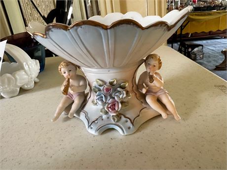 Ardco, Twin Cherub and Roses Dish