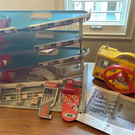 Toy Car Wash & Service Station Playset & Remco Firebird 99 Sports Car Console