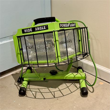 Wide Angle Portable Worklight