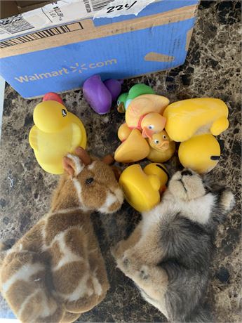 Yellow Rubber Duck/Duckie Lot & Two Plush Animals Giraffe & Wolf