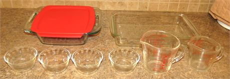 Pyrex Measuring Cups, Casserole Dishes, Etc