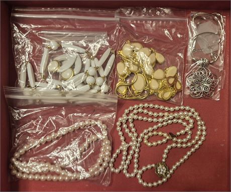 Costume Jewelry Necklaces