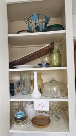 Cupboard Cleanout: Vases, Decor & More