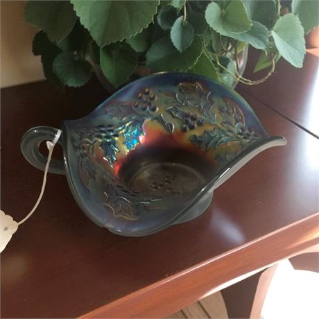 Dugan Holly & Berry Carnival Art Glass Bowl