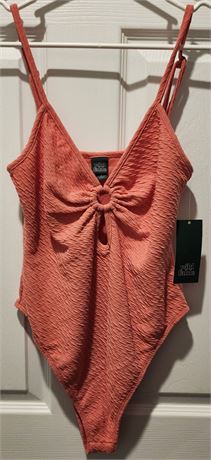 *NWT* Wild & Fable Women's Size S Swimsuit