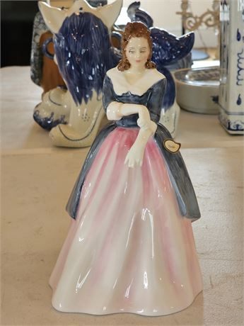 Royal Doulton "Maxine" 1988 Figurine