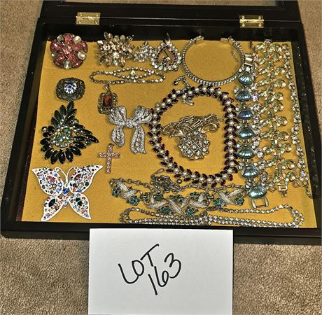 Mixed Vintage Costume Jewlery Brooches, Bracelets, Necklaces, Weiss & More