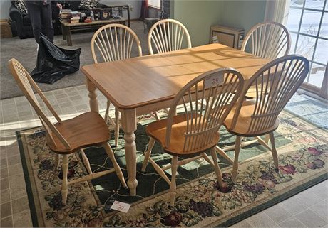 Kitchen Table With 6 Chair's Beautiful Mixed Brown & Blonde Wood Table