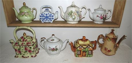 Assorted Tea Pots
