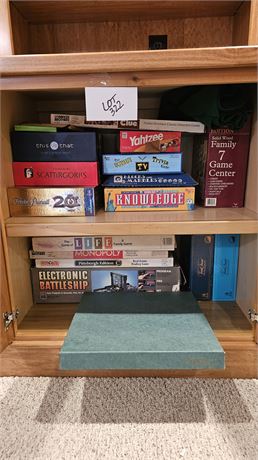 Mixed Board Games: Yahtzee, Trivia, Scrabble & More