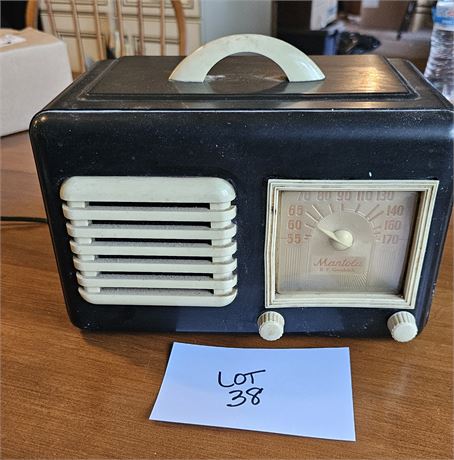 Motorola B.F Goodrich Bakelite Tube Radio