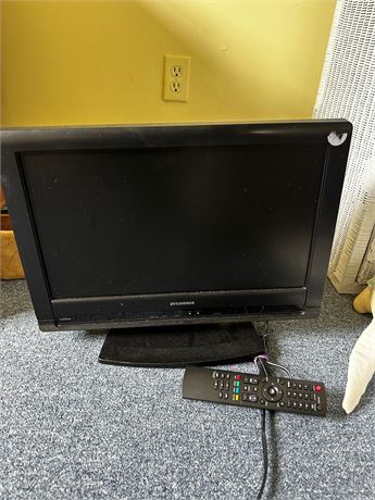 Sylvania 19" Tv with Remote