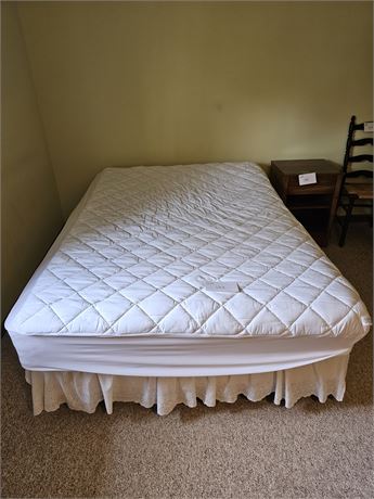 Full Size Bed With Frame