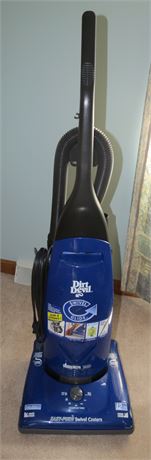 Dirt Devil Vacuum Cleaner