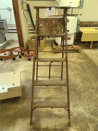 Vintage Wood 5ft Folding Ladder