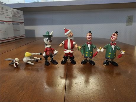 Vintage Goula Nodder Wood HP Christmas Figurines