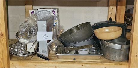 Mixed Kitchen Lot- Large Canning Pot, Baking Pans, Bunt Pans & More
