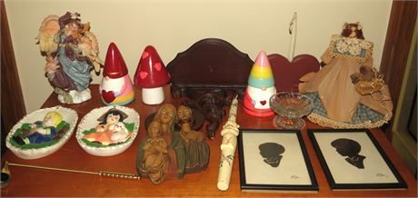 Mixed Lot: Decor, Figurines