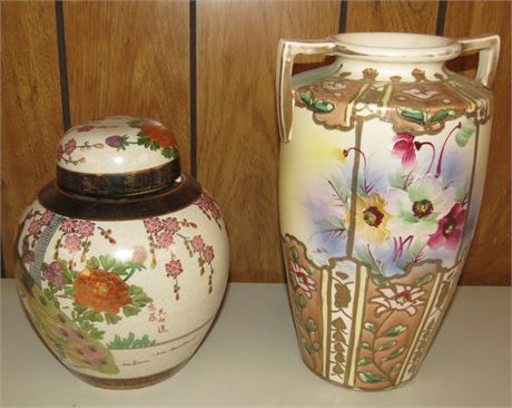 Vases / Urns