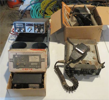 CB Radio Lot