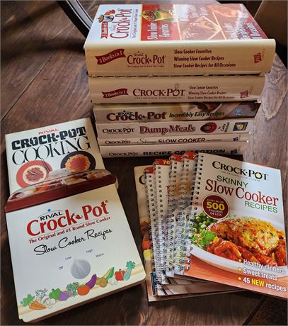 Crock Pot Brand Cook Book Lot