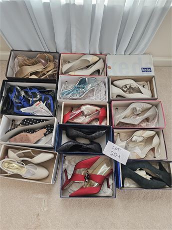 Ladies Mixed Shoes- Casual to Dress Color, Maker & Style Vary Size 7 Med