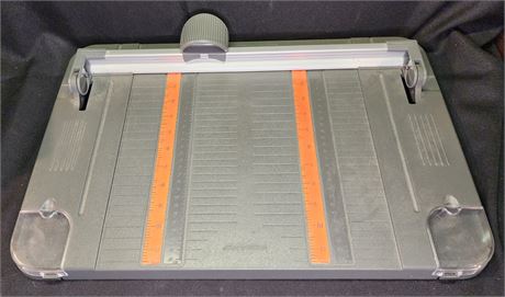 Fiskars Paper Cutter