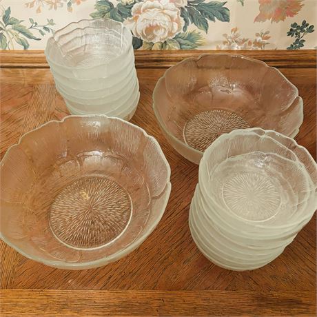 Vintage 18 Piece Patterned Glass Snack Set