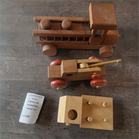 Montgomery Schoolhouse Inc Handcrafted Wooden Toy Vehicles Lot