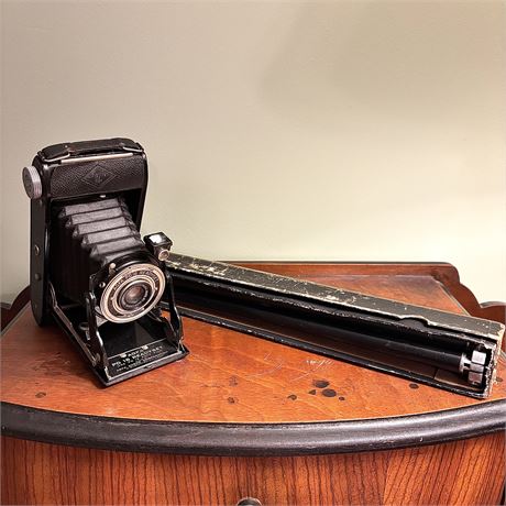 Vintage Afga PD 16 Readyset Folding Camera & More