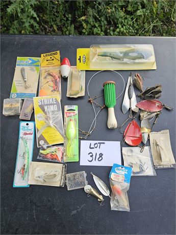 Vintage Fishing Gear- Reef Runner, Strike King, Hopkins, Heddon & More