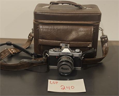 Minolta XG1 35MM SLR Film Camera 1977 Self Timer With Focal Lens