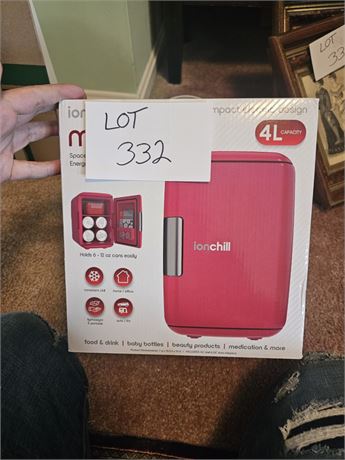 Ionchill 4L Mini Cooler In Box