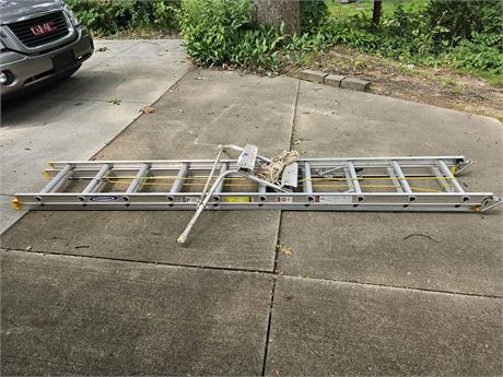 Werner 20' Extension Ladder & Stabilizer