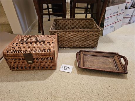 Mixed Wicker Baskets:Small Wicker Trunk/Tray & Storage-Magazine Basket