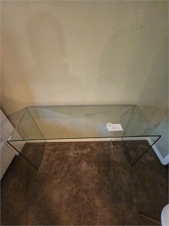 Beautiful Glass Waterfall Couch Table